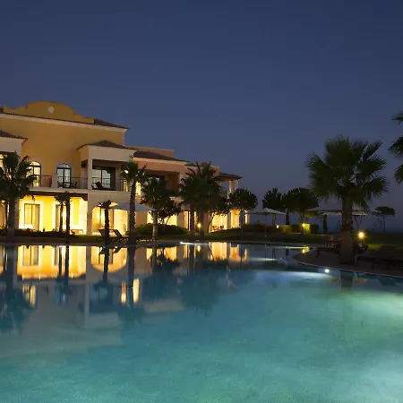Cascade Wellness & Lifestyle Apartments לאגוּ‏ש