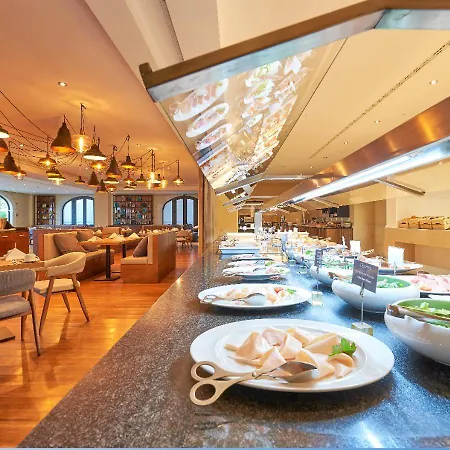 Cascade Wellness & Lifestyle Apartments אתר נופש *