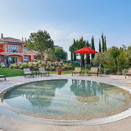 אתר נופש Cascade Wellness & Lifestyle Apartments לאגוּ‏ש