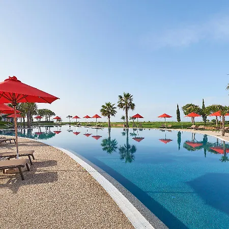 Resort Cascade Wellness & Lifestyle Apartments Lagos